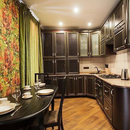 Best Apartments In Deribasovskaya 敖德萨 外观 照片